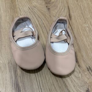 Kids Ballet Shoes in Pink